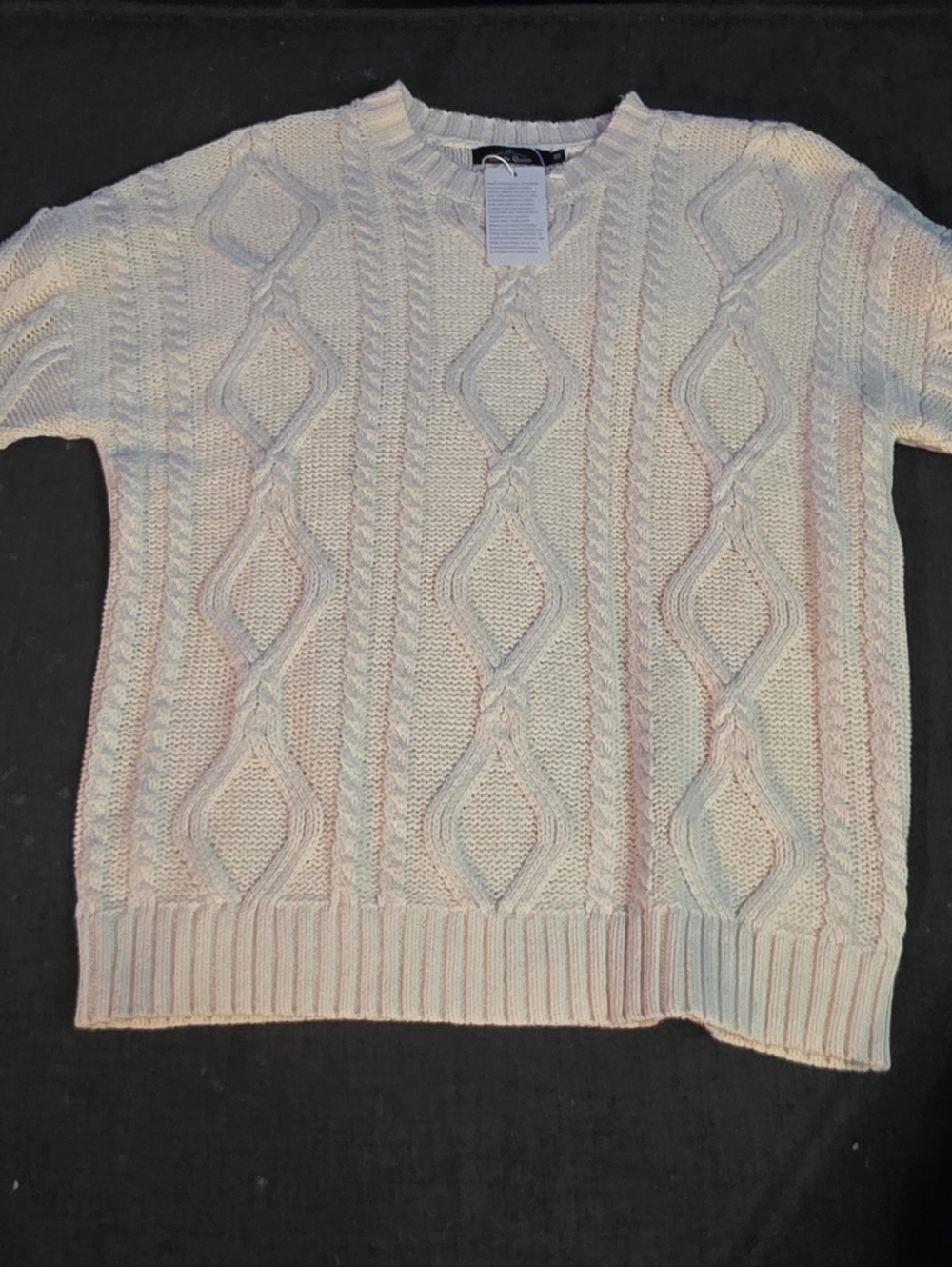 Trendy Queen NWT